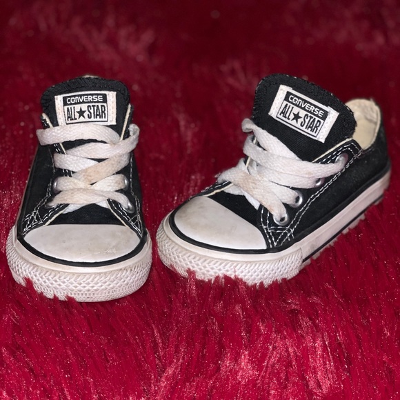 monogrammed baby converse